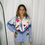 CAMISA TIE DYE BORDADOS AZUL