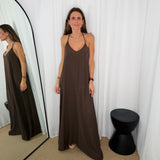 VESTIDO CASTANHO PEDRAS