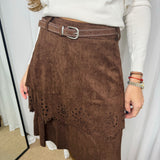 SAIA NOBUCK COM BORDADO INGLÊS