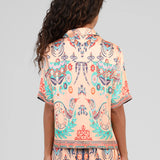 CONJUNTO CAMISA E SAIA FLUIDO ESTAMPADO